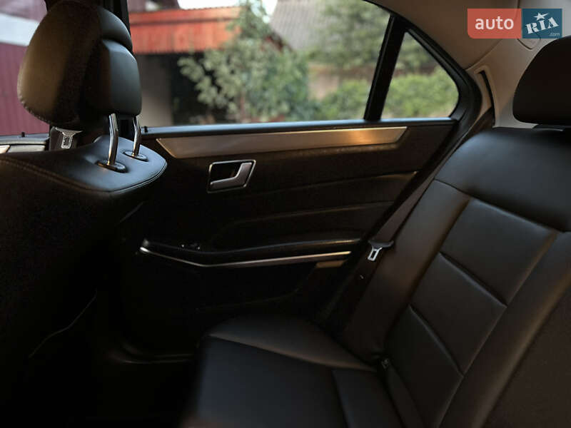 Седан Mercedes-Benz E-Class 2014 в Львові фото 5 Седан Mercedes-Benz E-Class 2014 в Львові