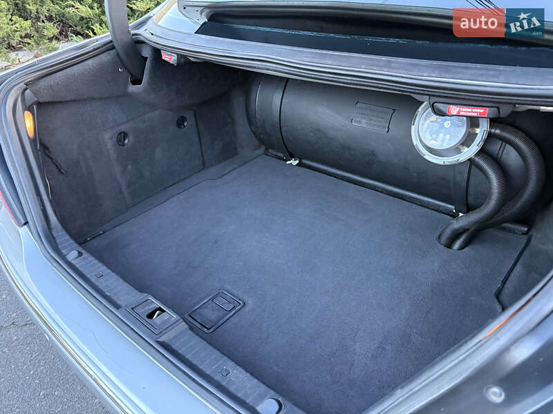 Седан Mercedes-Benz E-Class 2002 в Кривом Роге фото 25 Седан Mercedes-Benz E-Class 2002 в Кривом Роге