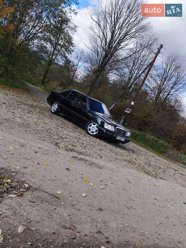 Седан Mercedes-Benz E-Class 1994 в Коломые