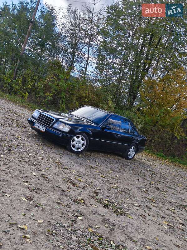 Седан Mercedes-Benz E-Class 1994 в Коломые