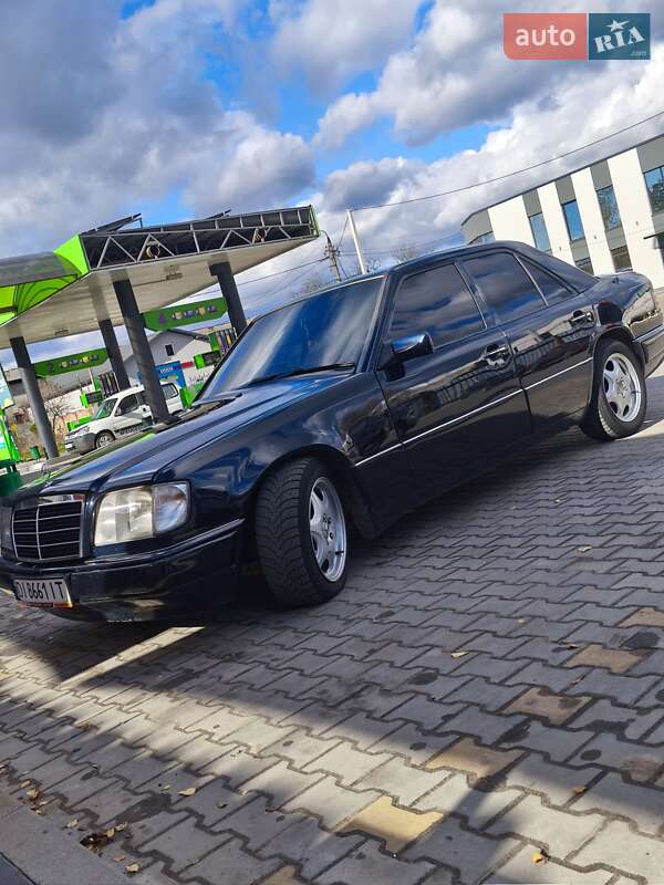 Седан Mercedes-Benz E-Class 1994 в Коломые