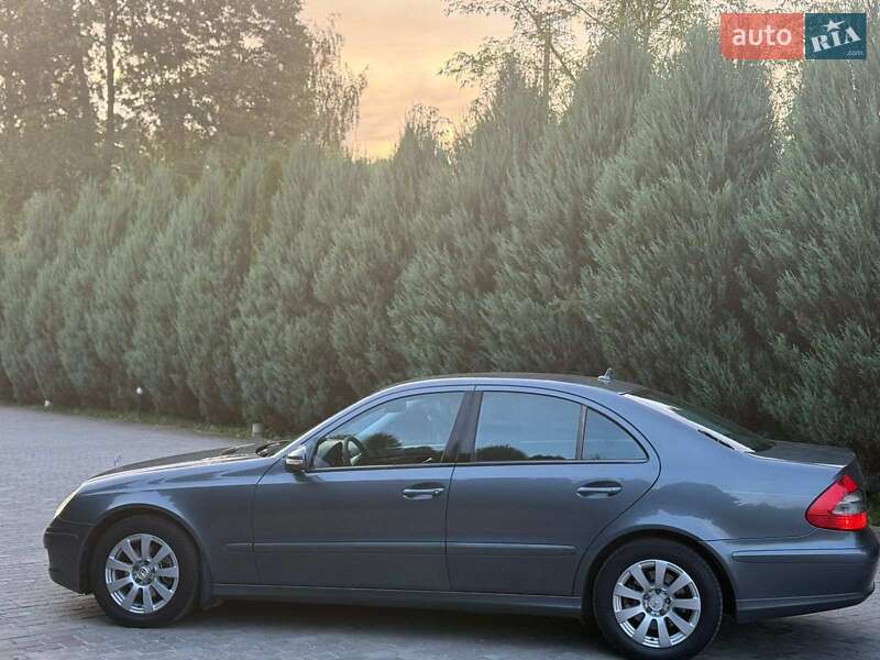 Седан Mercedes-Benz E-Class 2007 в Самборі
