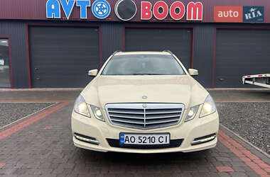 Універсал Mercedes-Benz E-Class 2011 в Іршаві