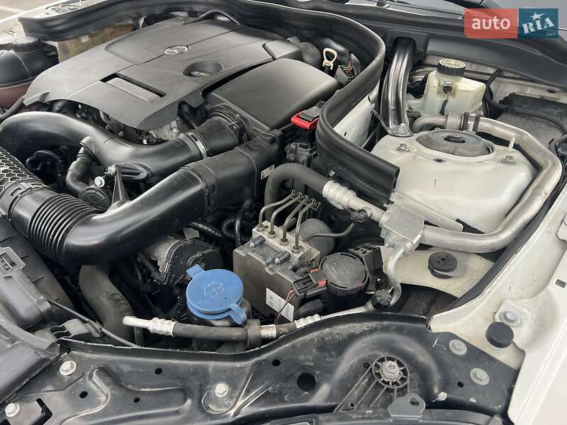 Універсал Mercedes-Benz E-Class 2014 в Києві фото 28 Універсал Mercedes-Benz E-Class 2014 в Києві