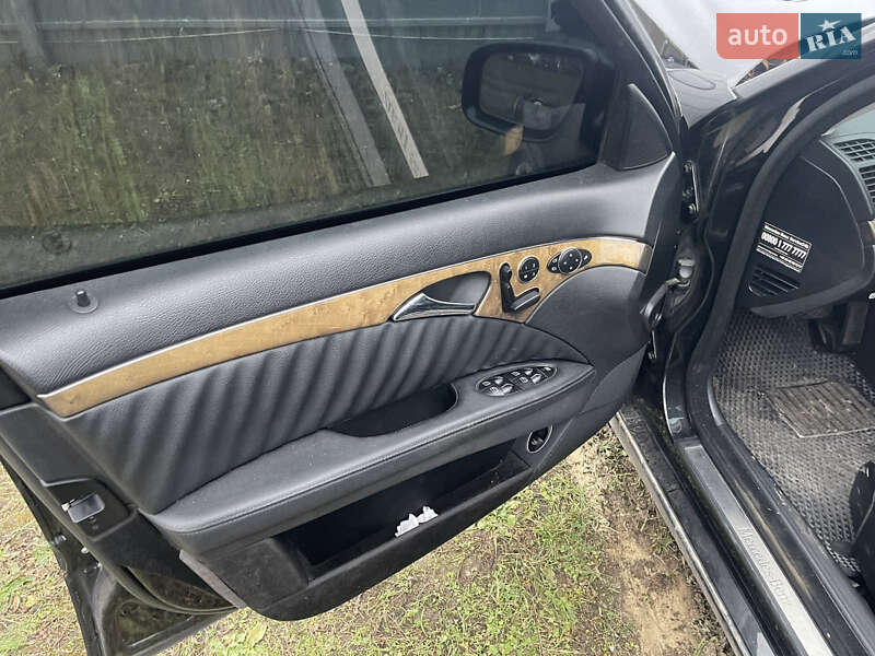 Седан Mercedes-Benz E-Class 2007 в Тернополі