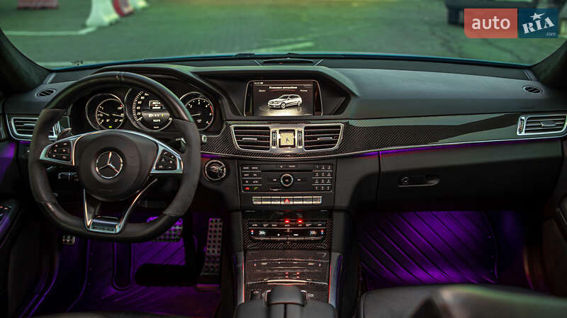 Універсал Mercedes-Benz E-Class 2014 в Чернівцях