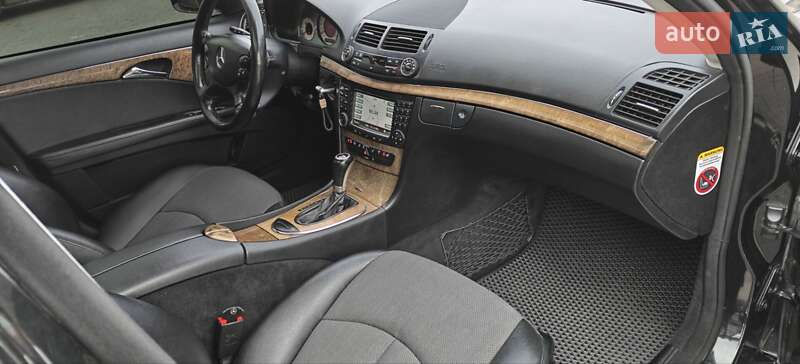 Седан Mercedes-Benz E-Class 2007 в Ровно фото 18 Седан Mercedes-Benz E-Class 2007 в Ровно