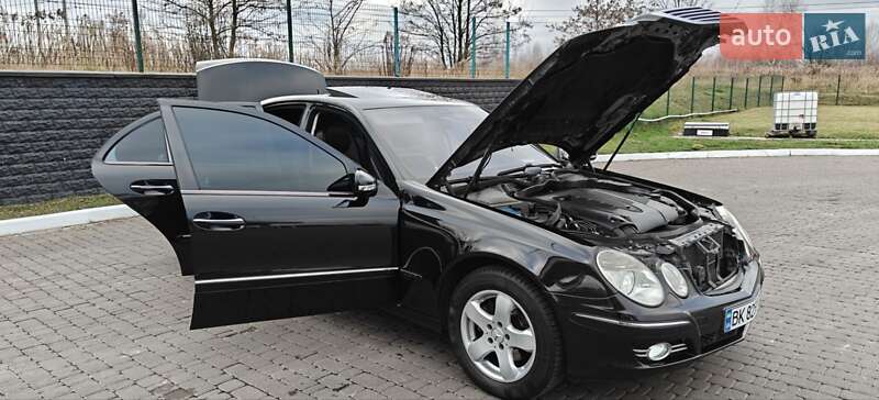 Седан Mercedes-Benz E-Class 2007 в Ровно фото 38 Седан Mercedes-Benz E-Class 2007 в Ровно