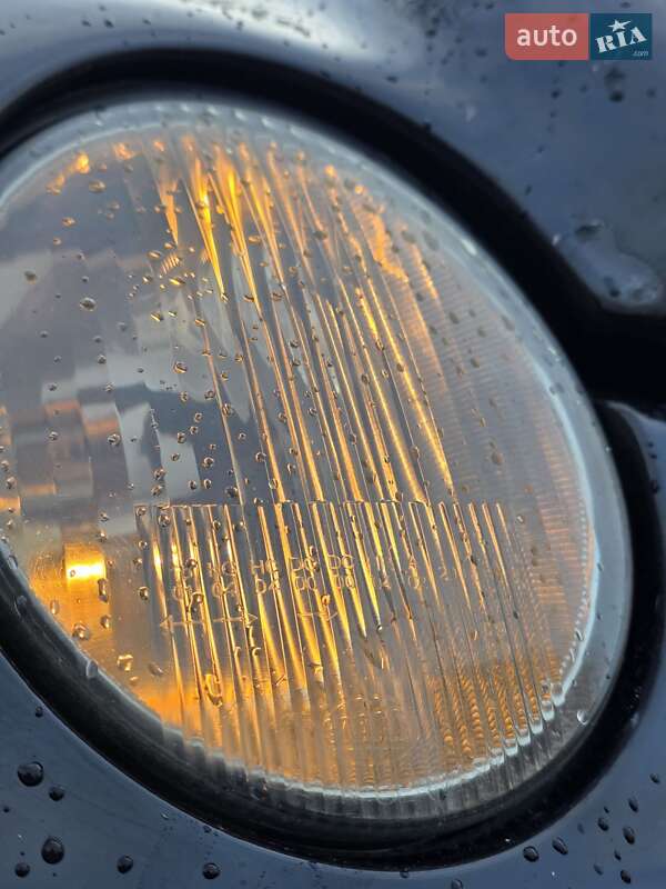 Седан Mercedes-Benz E-Class 2000 в Хмельницком