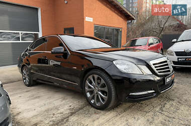 Седан Mercedes-Benz E-Class 2013 в Ивано-Франковске