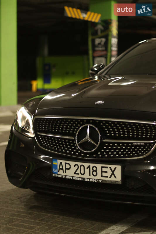 Седан Mercedes-Benz E-Class 2016 в Киеве