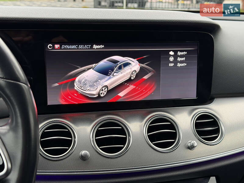 Седан Mercedes-Benz E-Class 2019 в Ужгороді