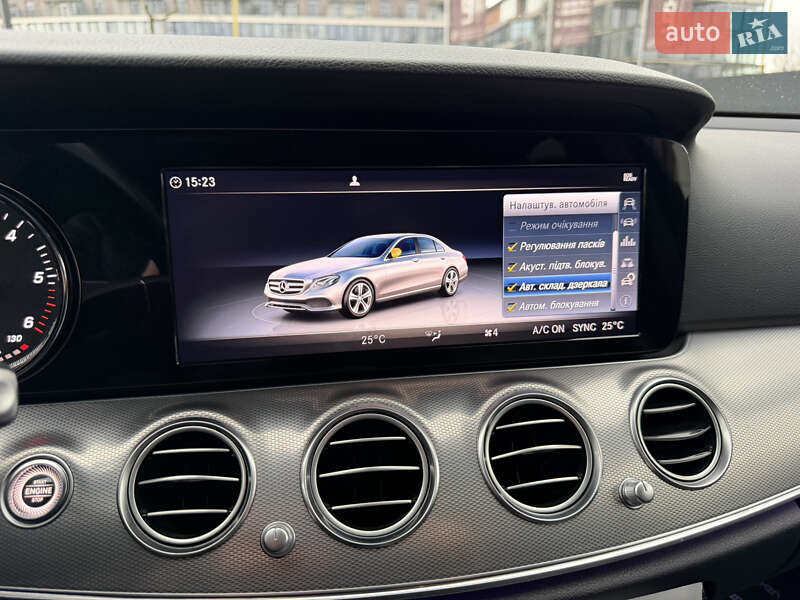 Седан Mercedes-Benz E-Class 2019 в Ужгороді