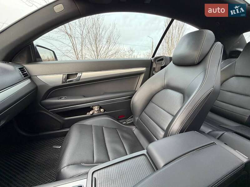 Купе Mercedes-Benz E-Class 2010 в Кривому Розі