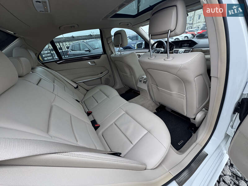 Седан Mercedes-Benz E-Class 2015 в Стрию фото 39 Седан Mercedes-Benz E-Class 2015 в Стрию