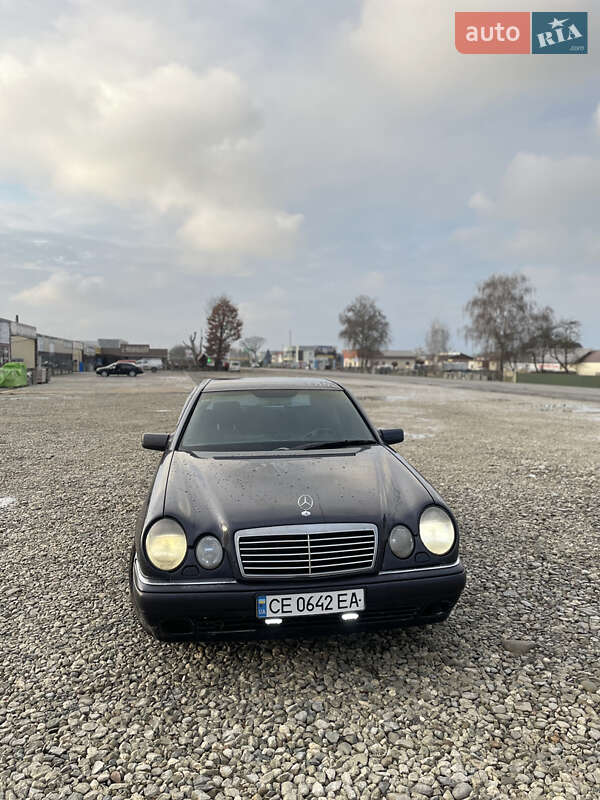 Mercedes-Benz E-Class 1998 Mercedes-Benz E-Class 1998