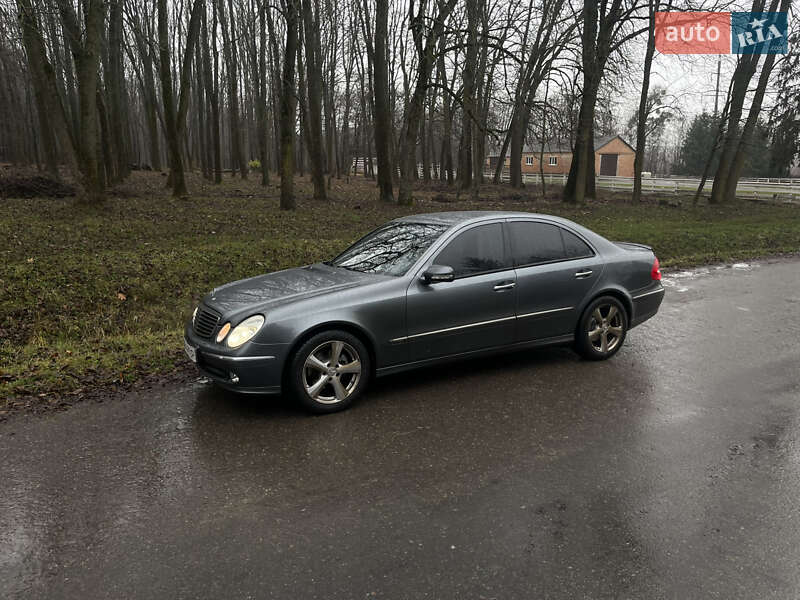 Седан Mercedes-Benz E-Class 2006 в Вінниці