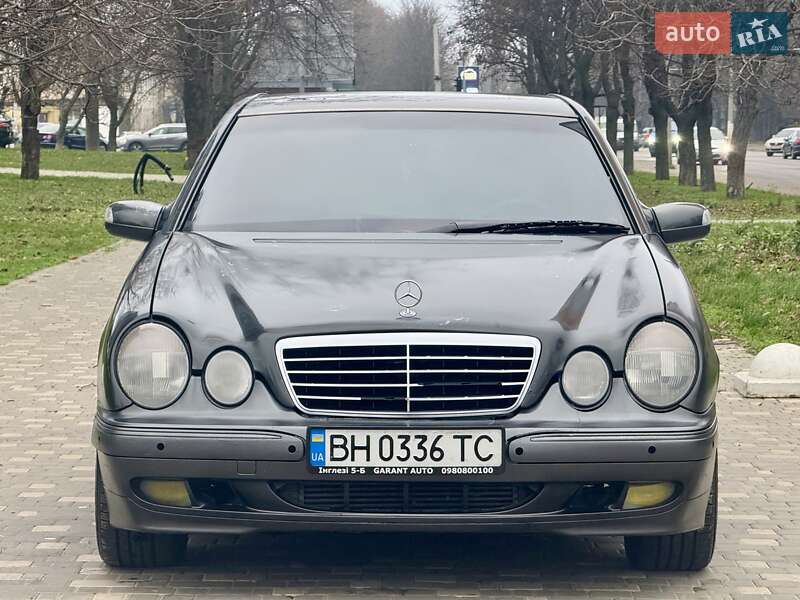 Седан Mercedes-Benz E-Class 2000 в Одессе