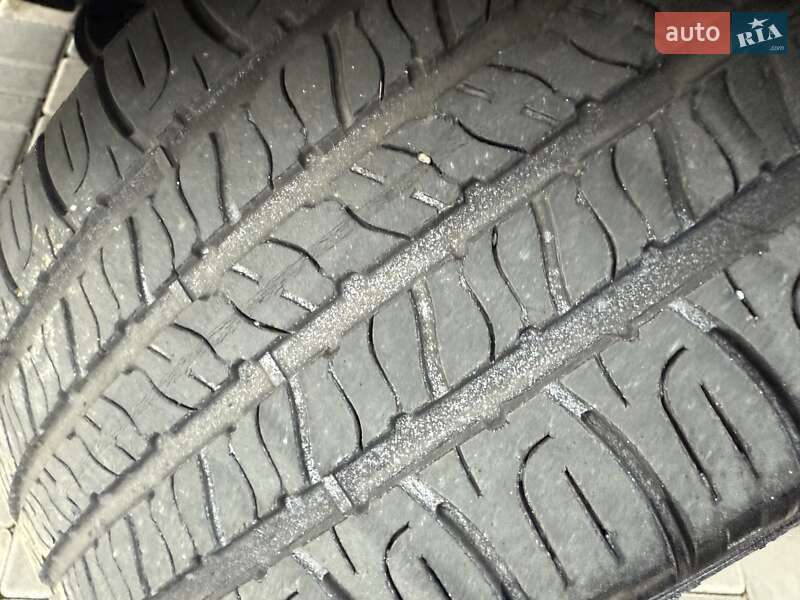 Седан Mercedes-Benz E-Class 2000 в Одессе