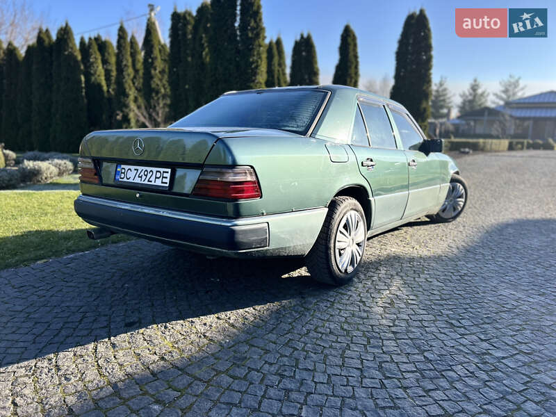 Седан Mercedes-Benz E-Class 1991 в Жовкві фото 3 Седан Mercedes-Benz E-Class 1991 в Жовкві