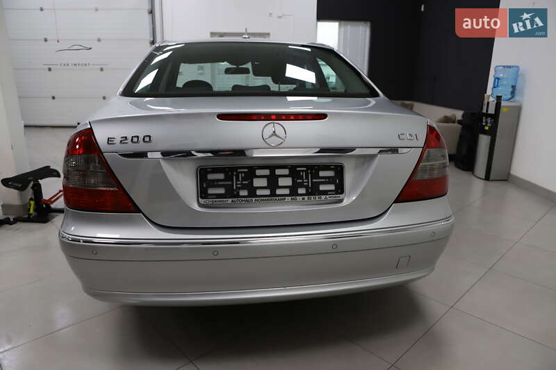Седан Mercedes-Benz E-Class 2008 в Дрогобичі