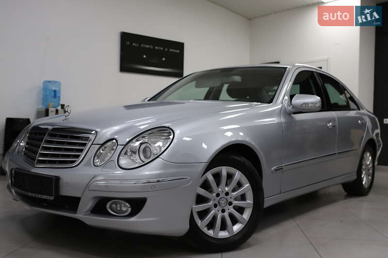 Седан Mercedes-Benz E-Class 2008 в Дрогобичі