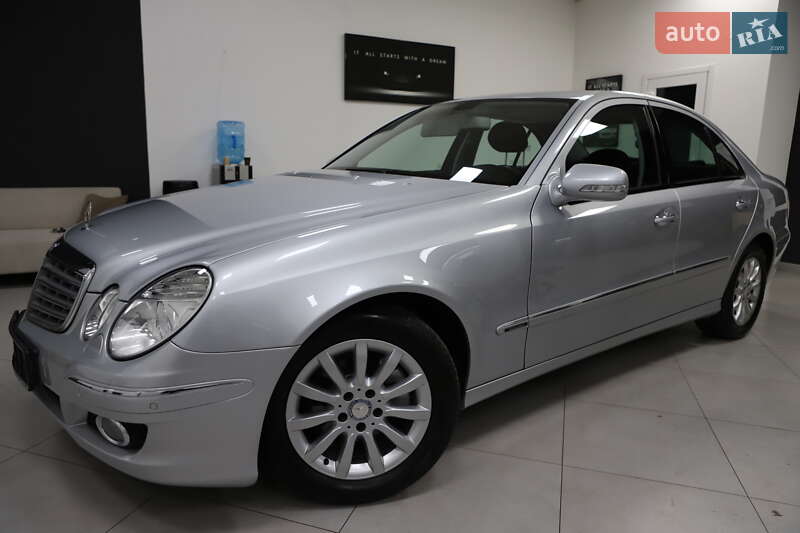 Седан Mercedes-Benz E-Class 2008 в Дрогобичі