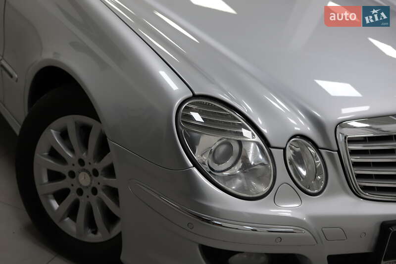 Седан Mercedes-Benz E-Class 2008 в Дрогобичі