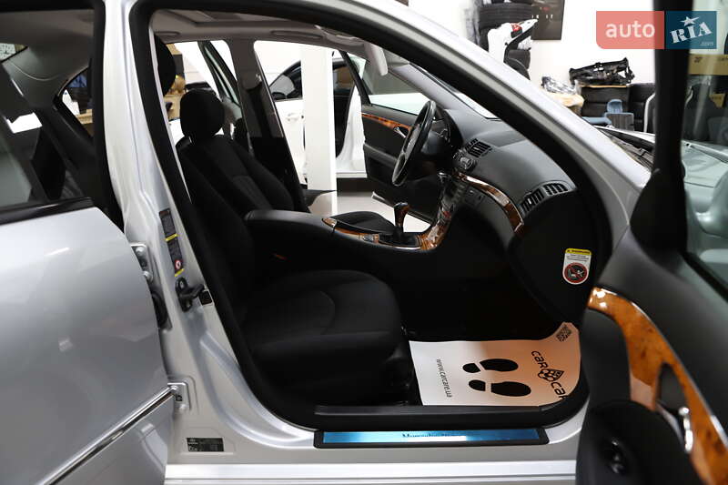 Седан Mercedes-Benz E-Class 2008 в Дрогобичі