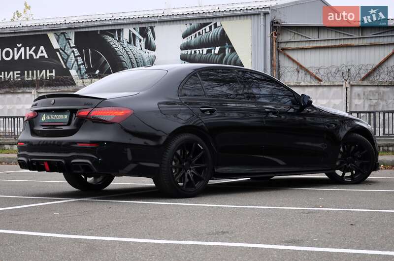 Седан Mercedes-Benz E-Class 2019 в Киеве