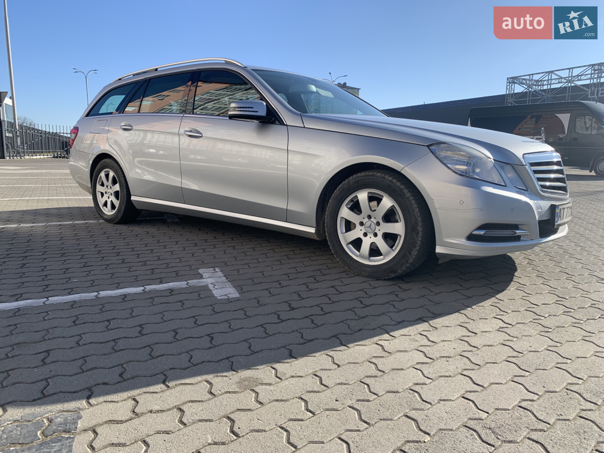 2013 Mercedes-Benz E-klasse - мініатюра 3