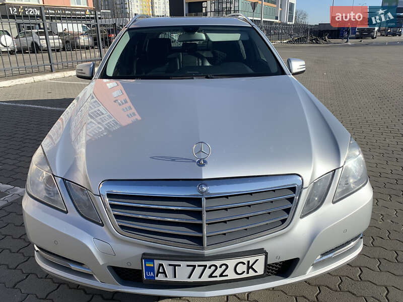 Універсал Mercedes-Benz E-Class 2013 в Коломиї