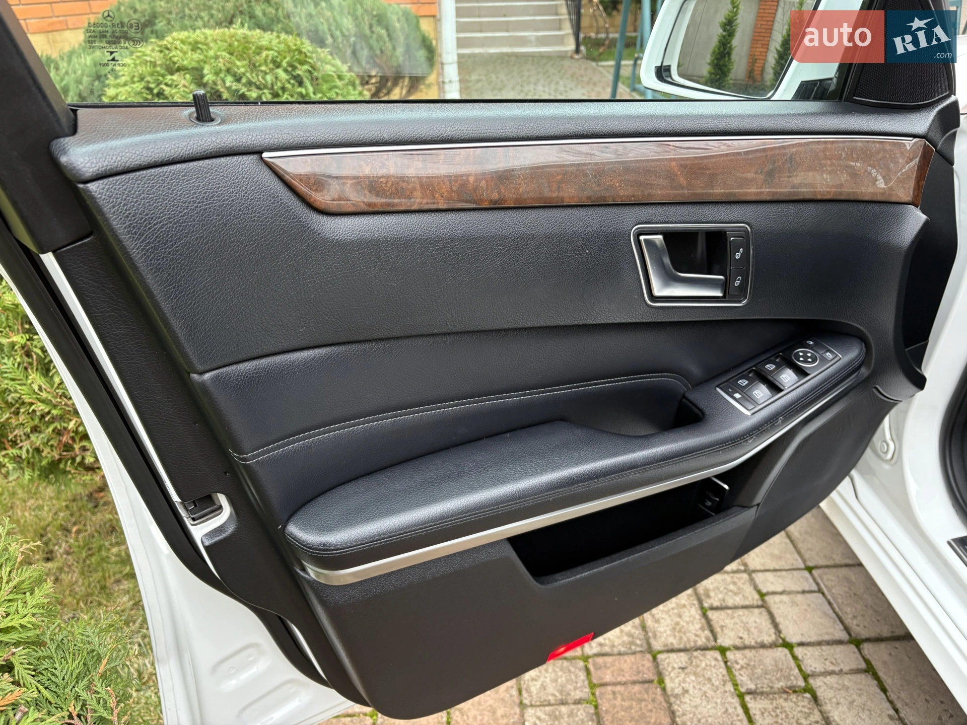 2014 Mercedes-Benz E-klasse - мініатюра 15
