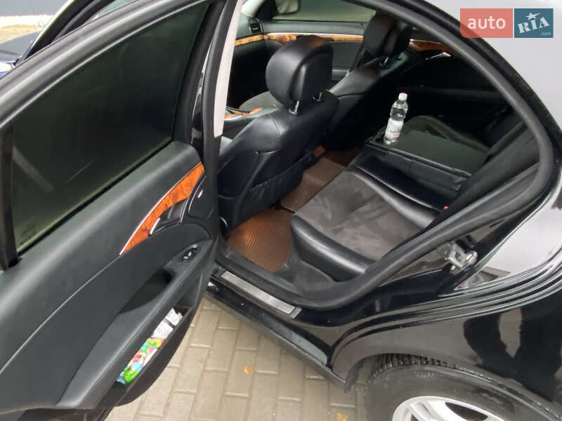 Седан Mercedes-Benz E-Class 2008 в Вишневце