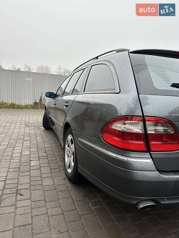 Універсал Mercedes-Benz E-Class 2004 в Львові