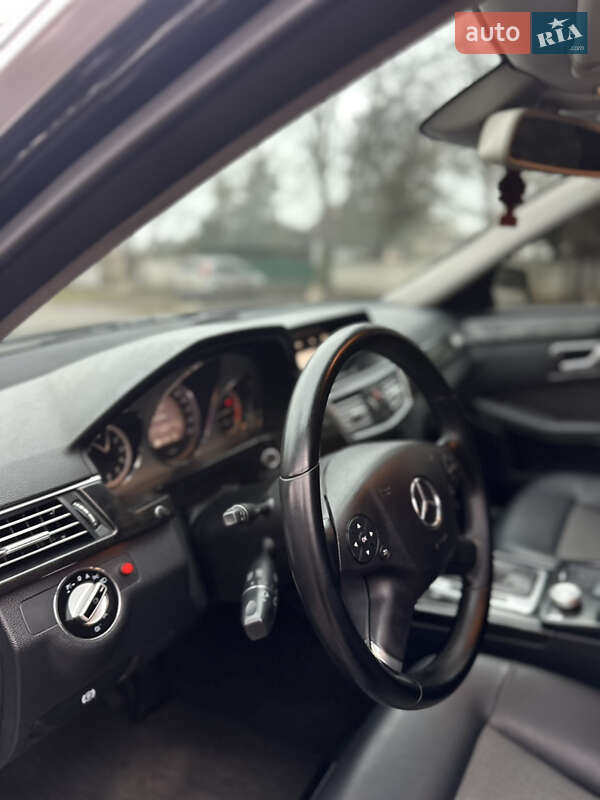 Седан Mercedes-Benz E-Class 2009 в Виннице фото 10 Седан Mercedes-Benz E-Class 2009 в Виннице