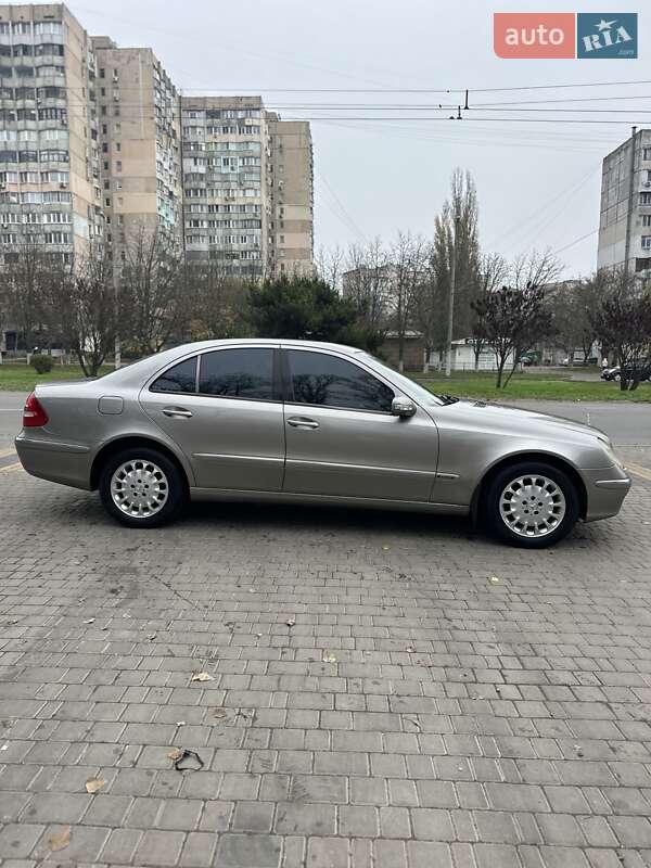 Седан Mercedes-Benz E-Class 2004 в Одесі фото 5 Седан Mercedes-Benz E-Class 2004 в Одесі