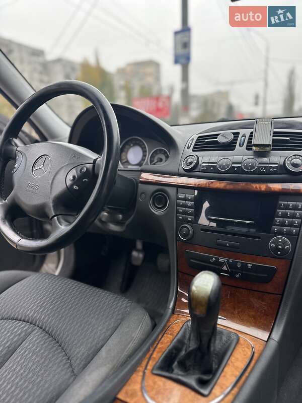 Седан Mercedes-Benz E-Class 2004 в Одесі фото 10 Седан Mercedes-Benz E-Class 2004 в Одесі