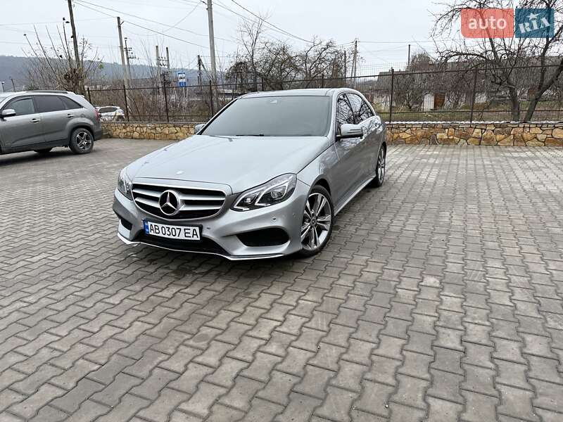 Седан Mercedes-Benz E-Class 2014 в Могилів-Подільському
