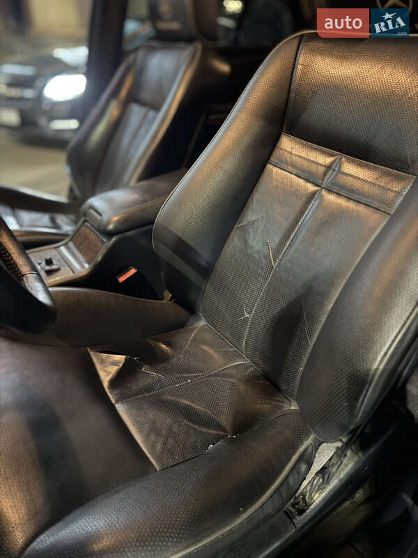 Седан Mercedes-Benz E-Class 2001 в Кривому Розі