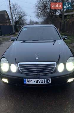 Седан Mercedes-Benz E-Class 2006 в Бердичеве