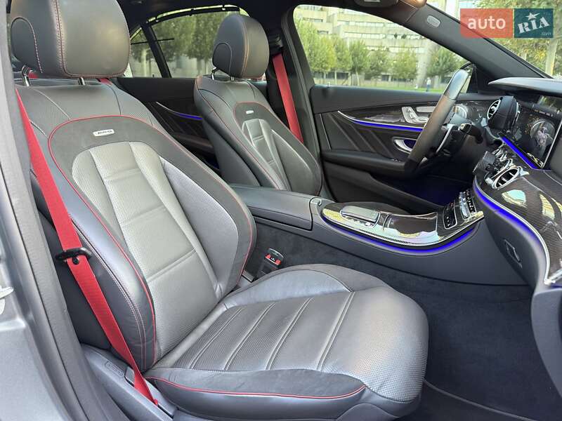 Седан Mercedes-Benz E-Class 2022 в Дніпрі