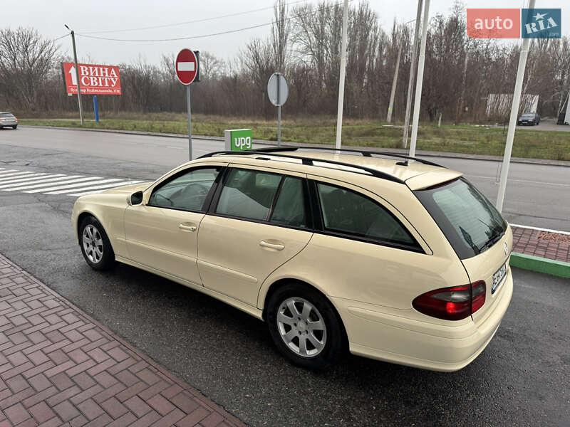 Універсал Mercedes-Benz E-Class 2008 в Кам'янському