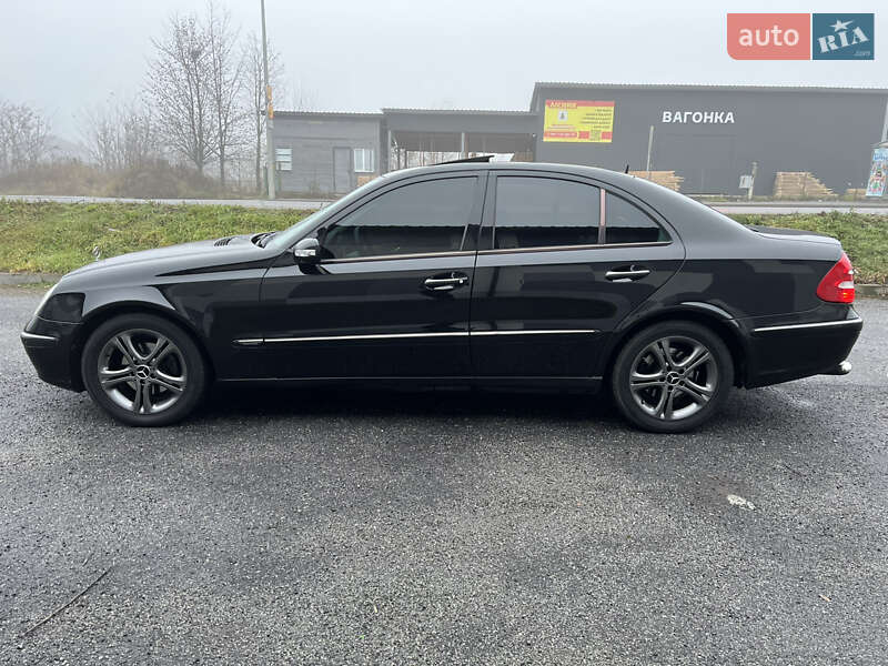 Седан Mercedes-Benz E-Class 2003 в Вінниці