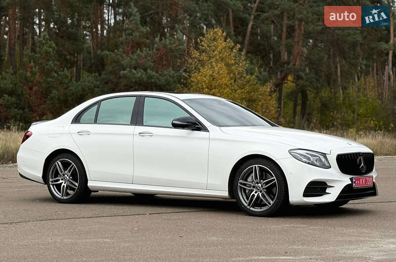 Седан Mercedes-Benz E-Class 2020 в Києві