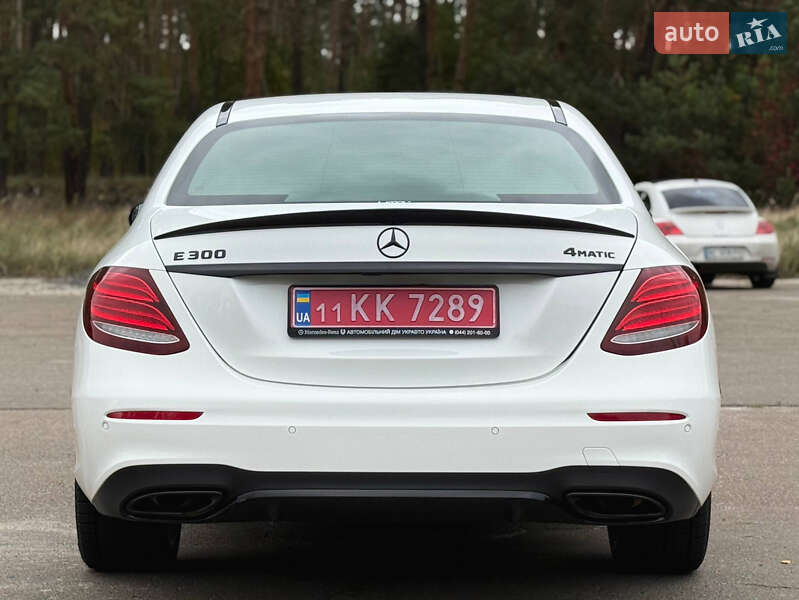 Седан Mercedes-Benz E-Class 2020 в Києві