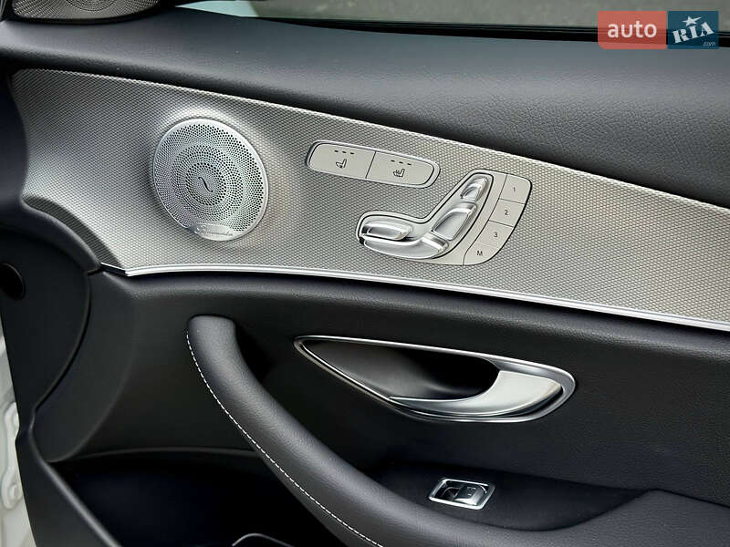 Седан Mercedes-Benz E-Class 2020 в Києві