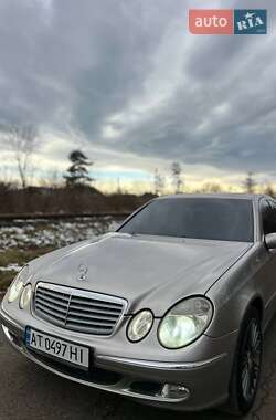 Седан Mercedes-Benz E-Class 2004 в Коломые