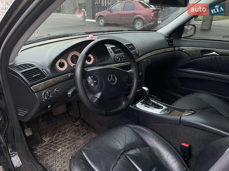 Седан Mercedes-Benz E-Class 2005 в Вишгороді фото 11 Седан Mercedes-Benz E-Class 2005 в Вишгороді