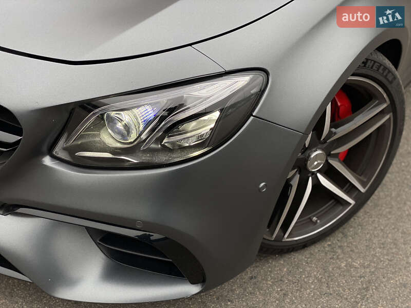 Седан Mercedes-Benz E-Class 2018 в Києві